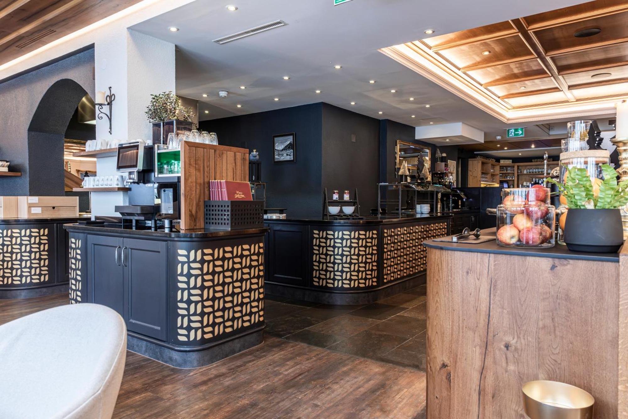 Hotel Gramaser Ишгъл Екстериор снимка