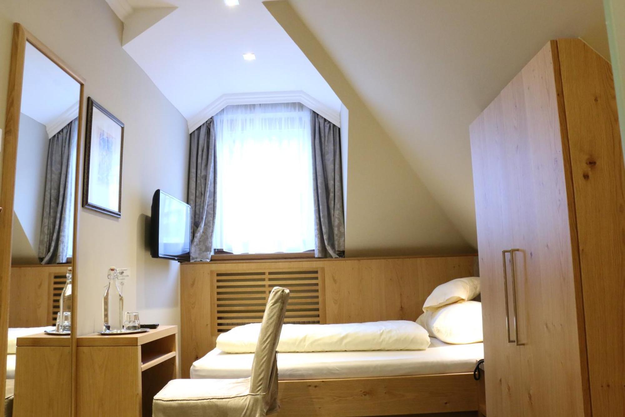 Hotel Gramaser Ишгъл Екстериор снимка
